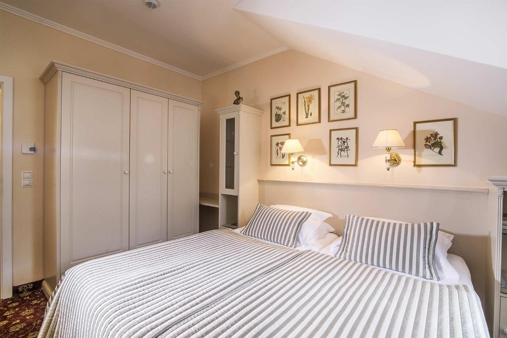 Karlsbad Grande Madonna Hotell Exteriör bild