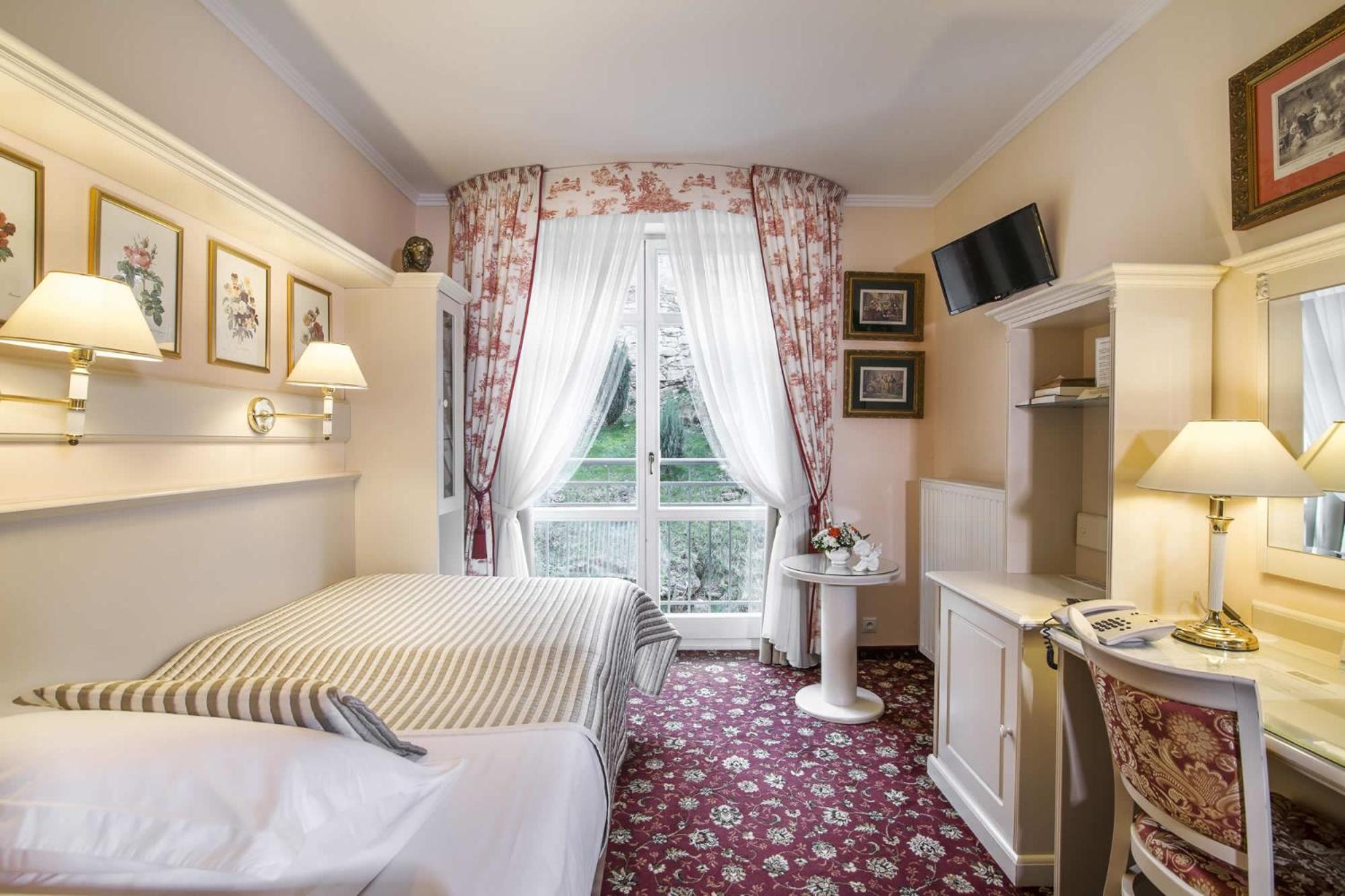 Karlsbad Grande Madonna Hotell Exteriör bild