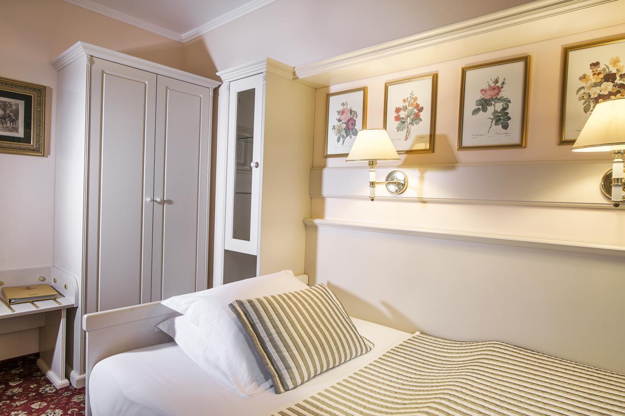 Karlsbad Grande Madonna Hotell Exteriör bild
