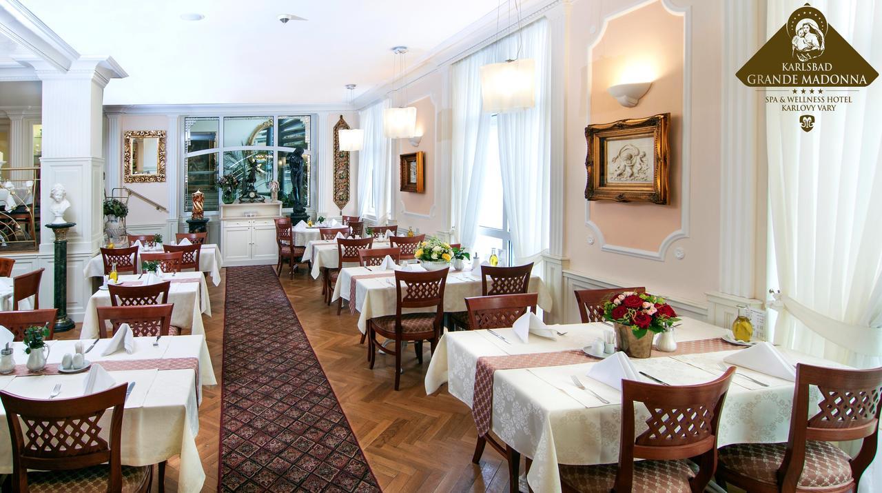 Karlsbad Grande Madonna Hotell Exteriör bild